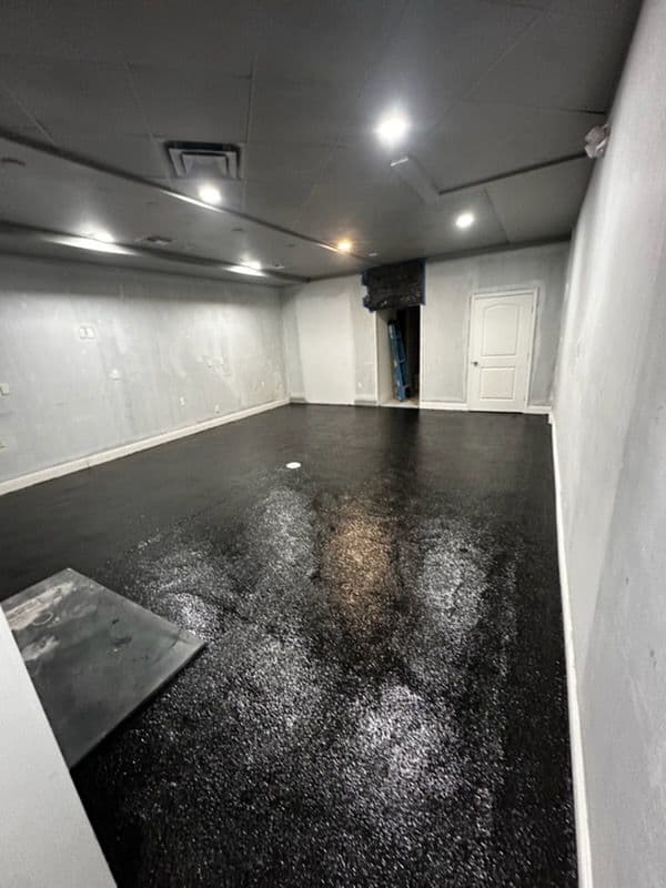 Gallery photos for FlowIV and Wellness Parkland's New Epoxy Floors: Image #2